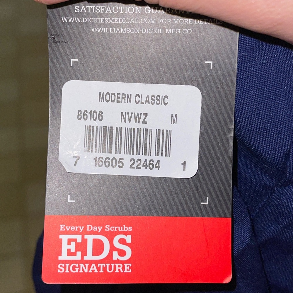 Dickies Scrub Set - Picture 3 of 3